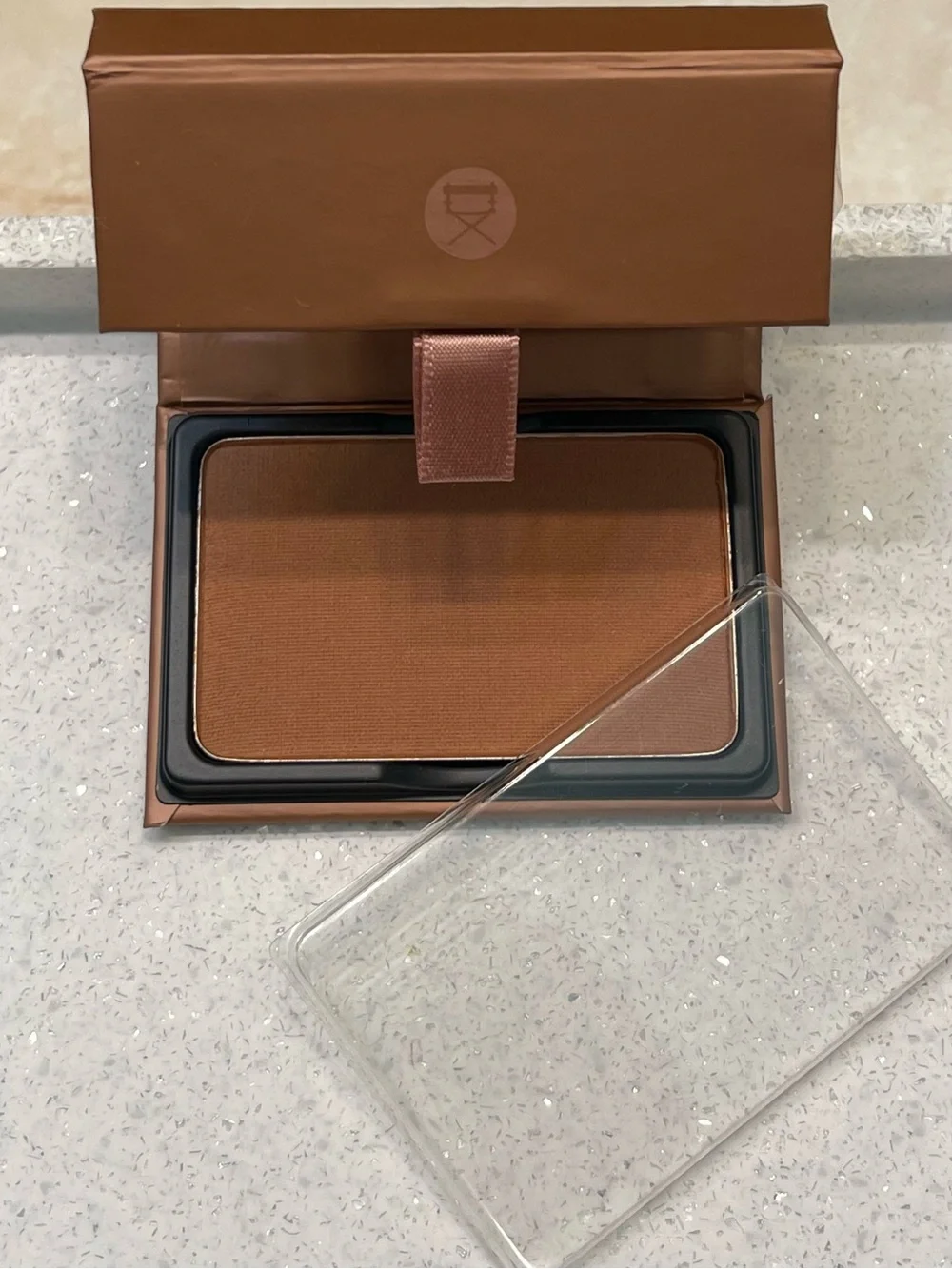 VISEART ~ ‘BRONZE NOISETTE’ Professional Bronzer with Box ~ Full Size 7.5 g